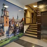 Precel\'S Apartment
